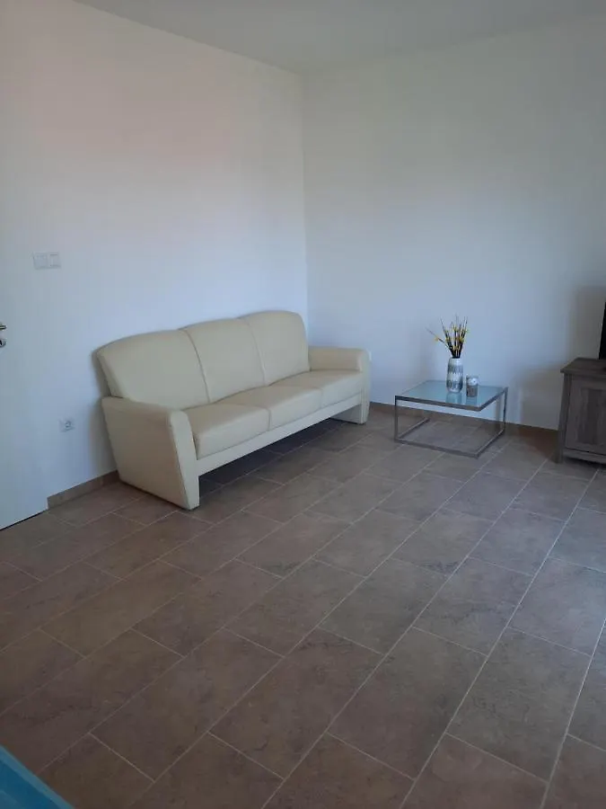Appartements Lena. プレマントゥーラ 0*,